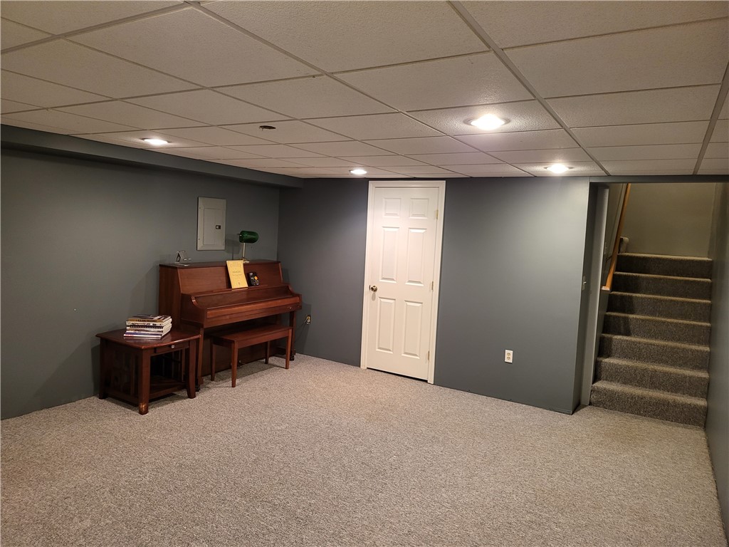 572 Smithfield Road, Unit 1 North Providence, RI 02904 - Photo 22 of 24