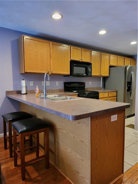 572 Smithfield Road, Unit 1 North Providence, RI 02904 - Photo 3 of 24