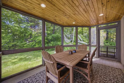 $750,000 | 2696 Lake Shore Road, Unit 91, Gilford, NH 03249