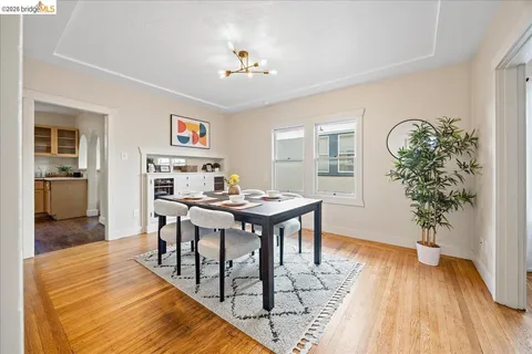 $649,000 | 5340 Walnut Street, Oakland, CA 94619