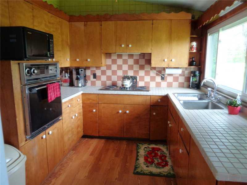 1069 Methodist Road Greenville, PA 16125 - Photo 2 of 12 Kitchen.