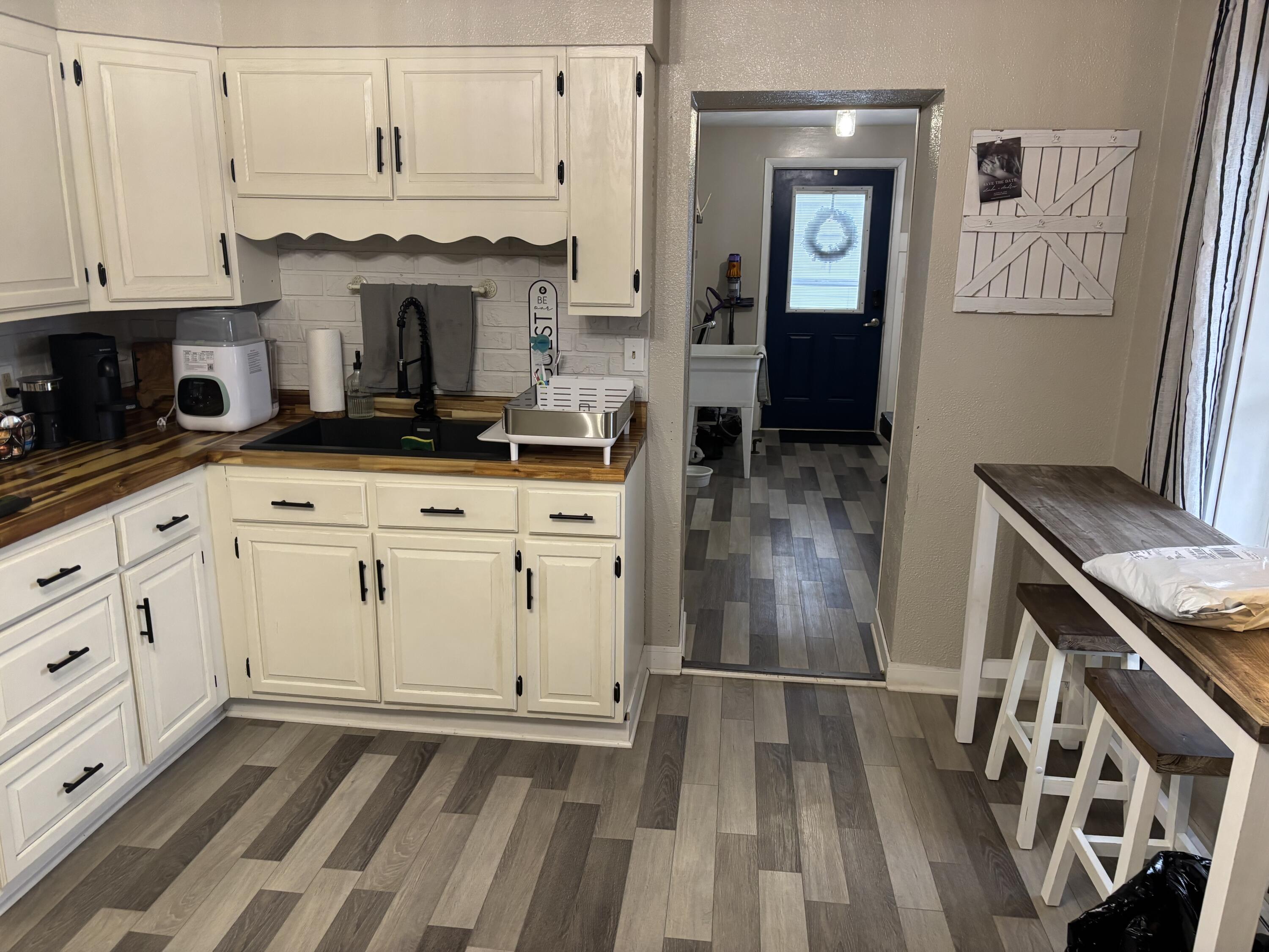 1405 South Roosevelt Road Knox, IN 46534 - Photo 5 of 25 3000x2250