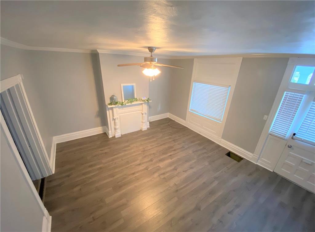 1029 Evergreen Road Pittsburgh, PA 15209 - Photo 6 of 25 Spacious livingroom with deco fireplace