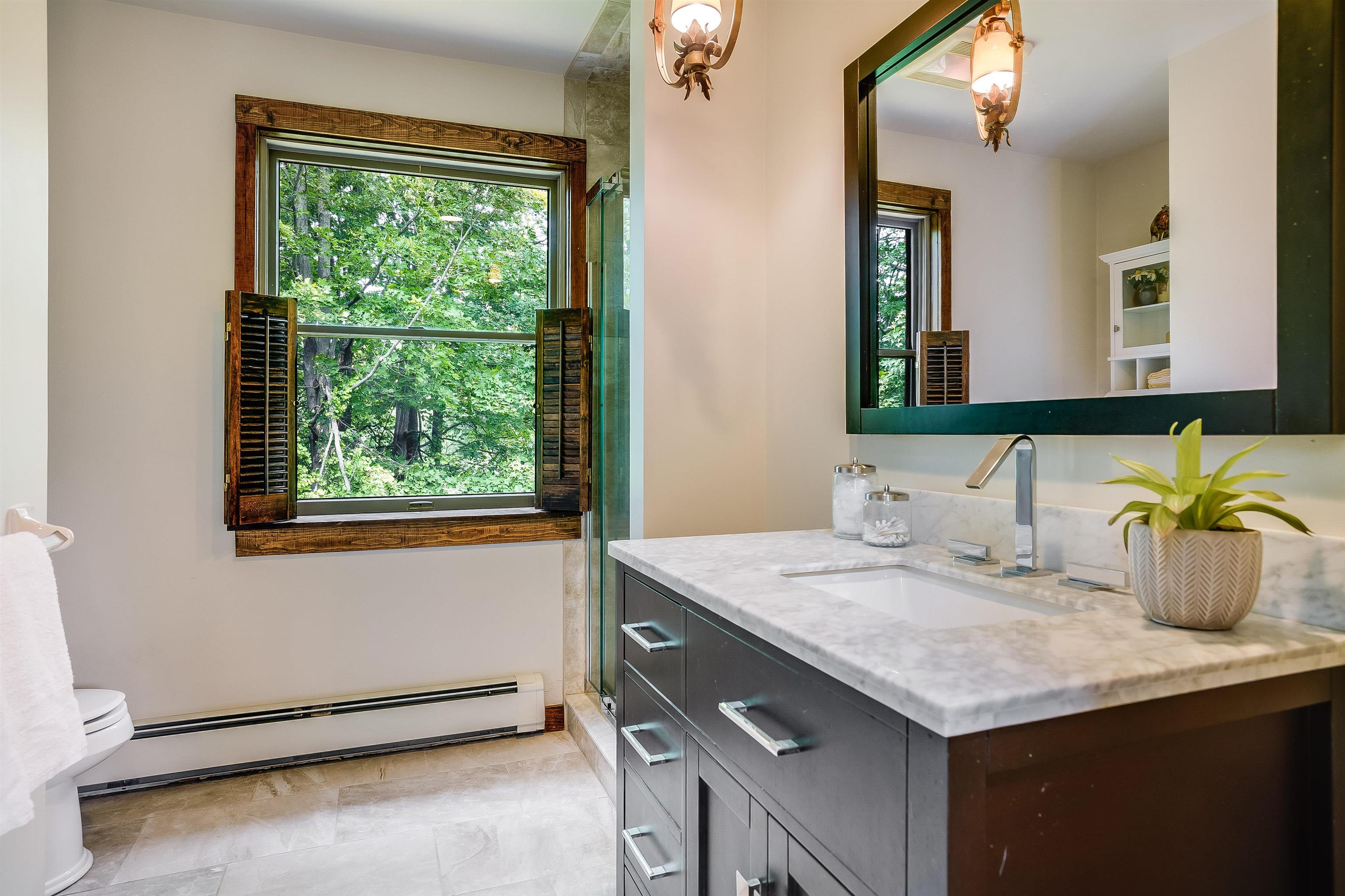 7 Wilton Road Mont Vernon, NH 03057 - Photo 22 of 39