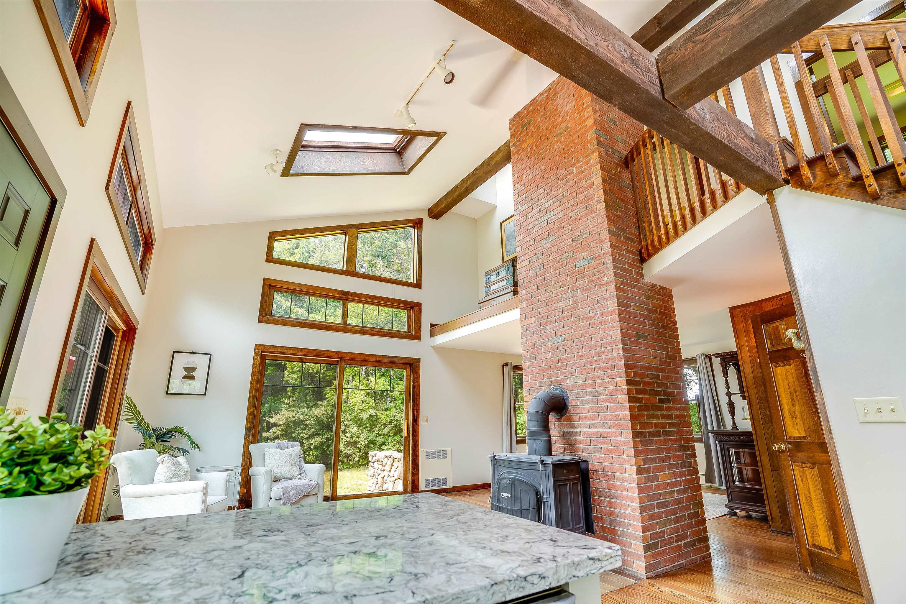 7 Wilton Road Mont Vernon, NH 03057 - Photo 4 of 39