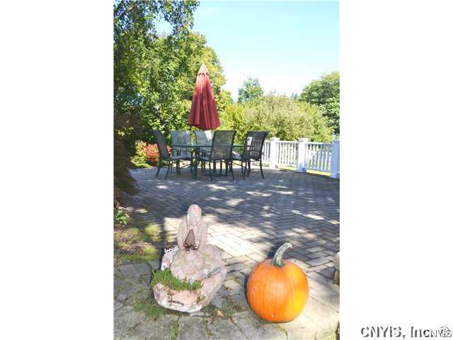 11 Orchard Road Skaneateles, NY 13152 - Photo 23 of 24 Patio/Deck