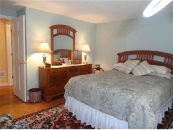 138 Newton Road, Unit 1 Plaistow, NH 03865 - Photo 13 of 19 Gallery Image 13