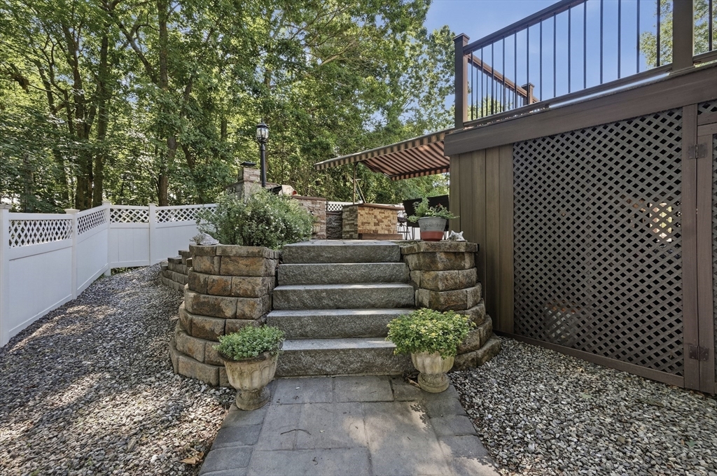 2 Towne Hill Road Haverhill, MA 01835 - Photo 39 of 42