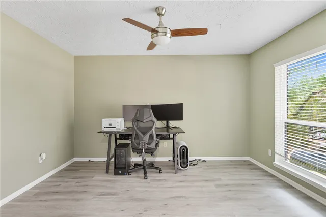 $699,000 | 35 Outervale Place, The Woodlands, TX 77381