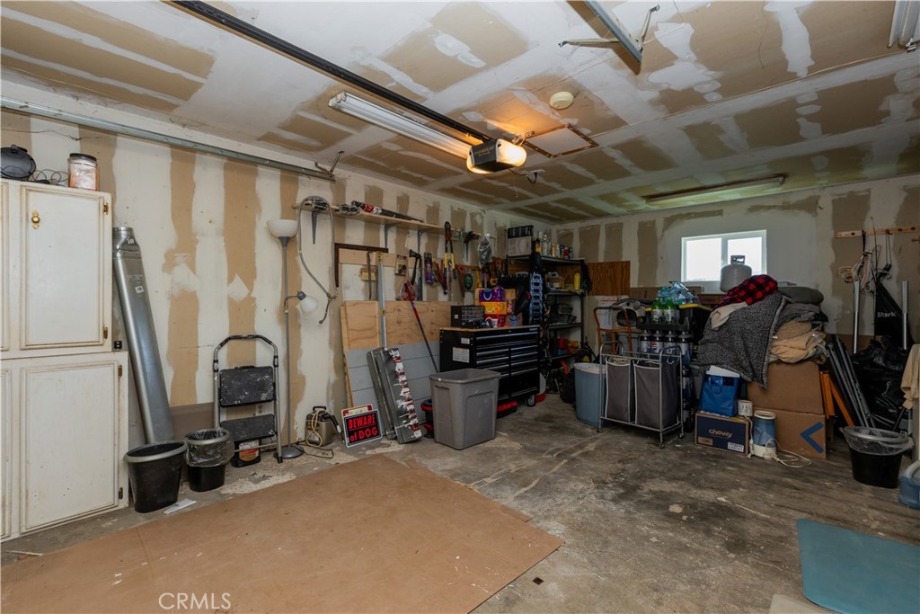 49513 Michael Tehachapi, CA 93561 - Photo 35 of 39