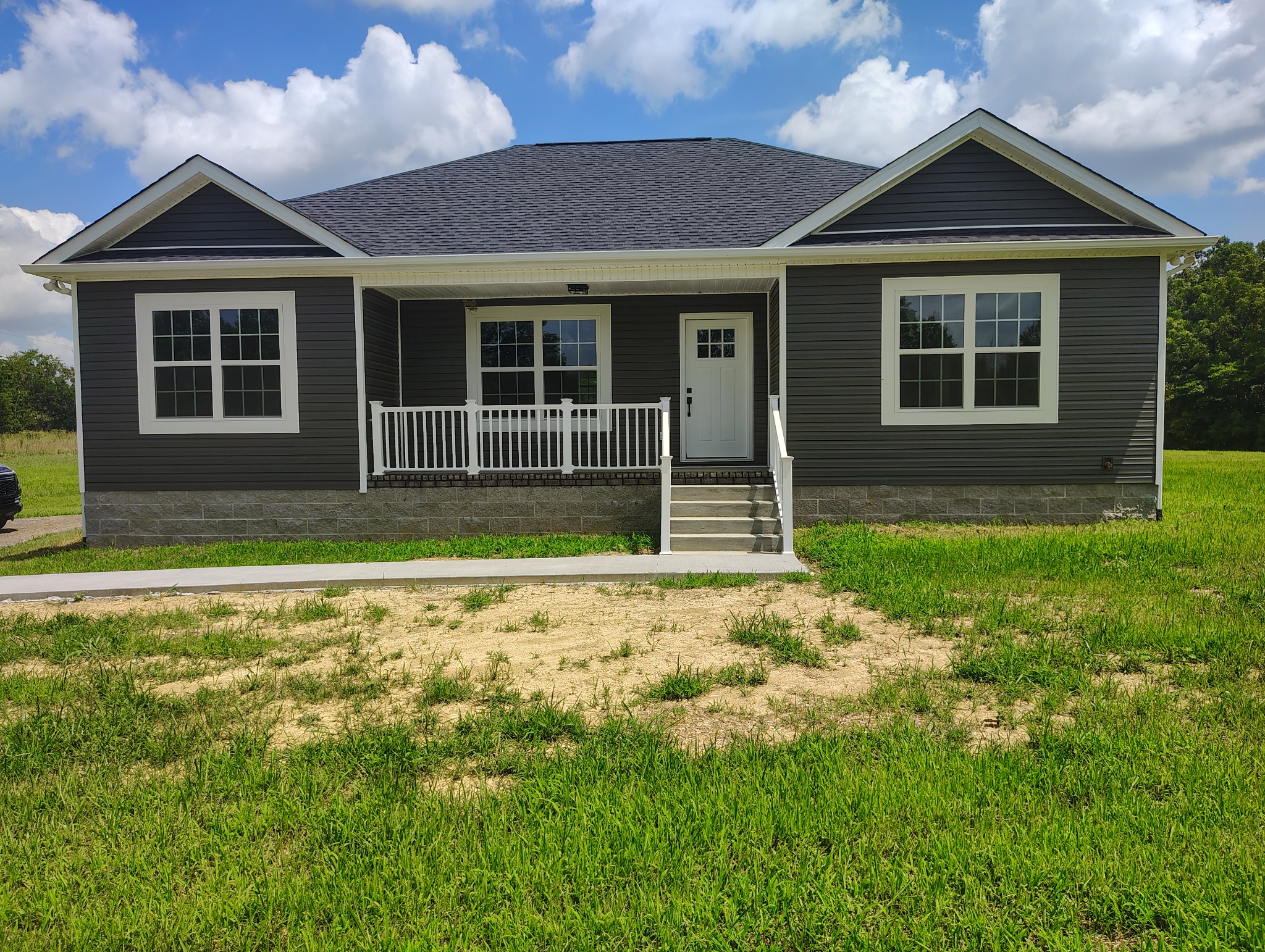 1198 Shiloh Road Lafayette, TN 37083 - Photo 1 of 20