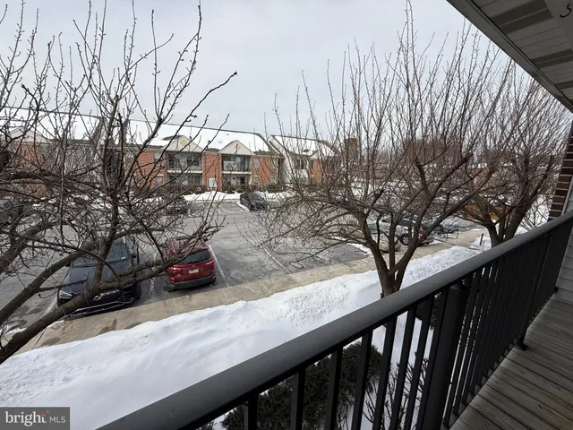 $150,000 | 5401 Oxford Drive, Unit 12, Mechanicsburg, PA 17055