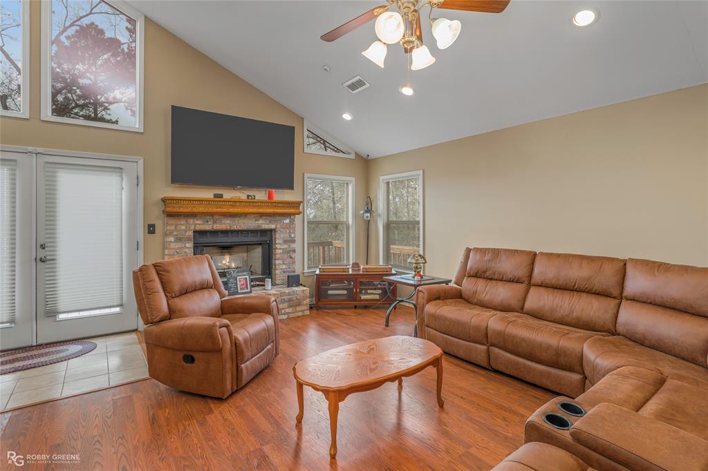 853 Bella Vista Road Homer, LA 71040 - Photo 6 of 32