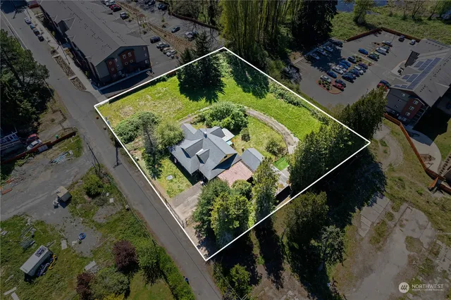 $1,200,000 | 423 Franz Anderson Road Southeast, Olympia, WA 98501