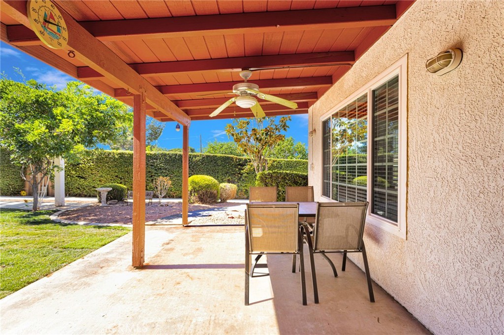 14185 Cuyamaca Road Apple Valley, CA 92307 - Photo 34 of 48