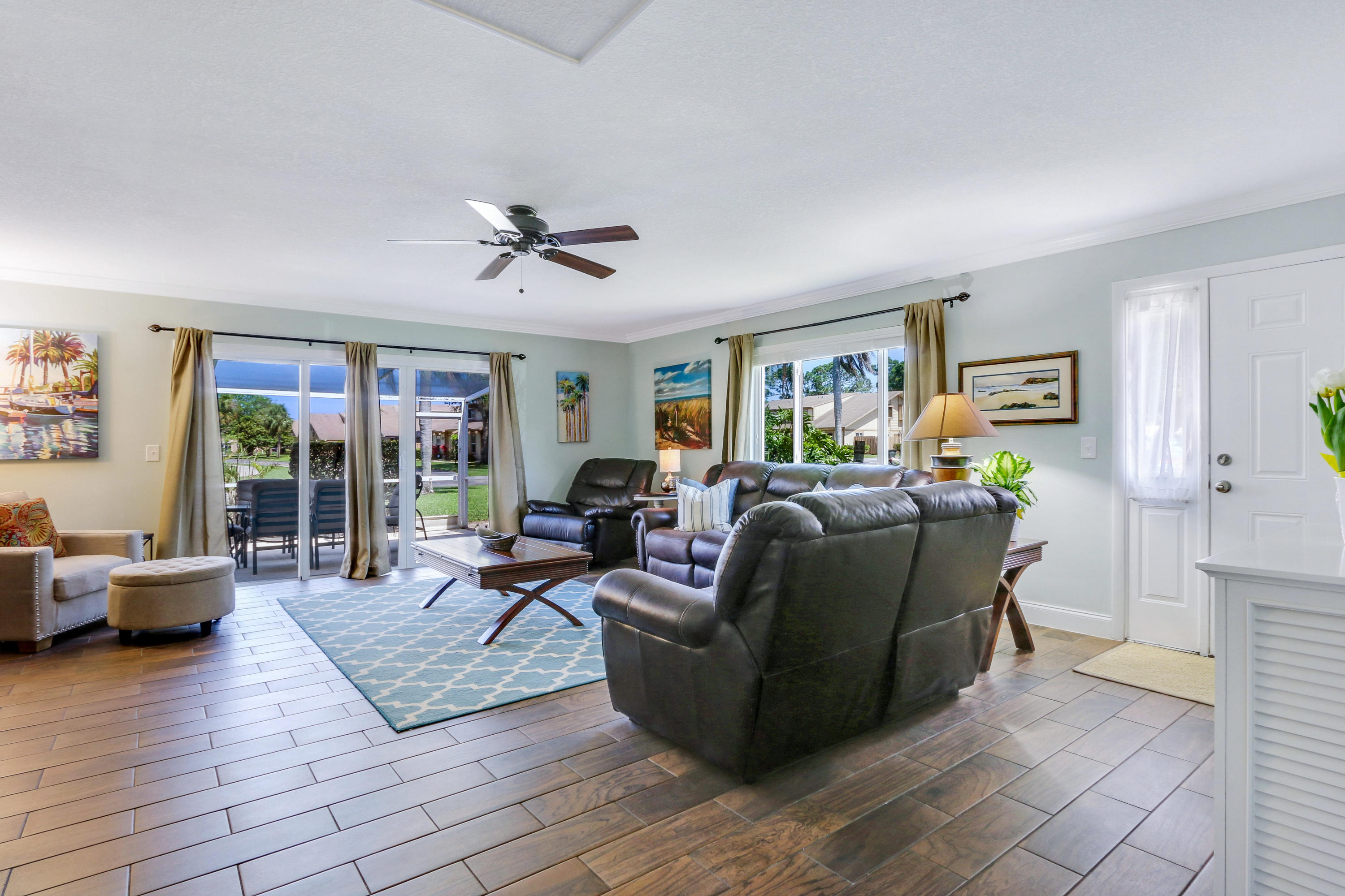 165 Maplecrest Circle Jupiter, FL 33458 - Photo 4 of 25 165 Maplecrest Cir Jupiter FL-print-005-
