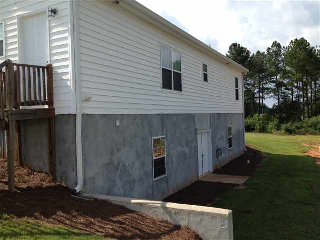 374 Barksdale Road Iva, SC 29655 - Photo 4 of 18