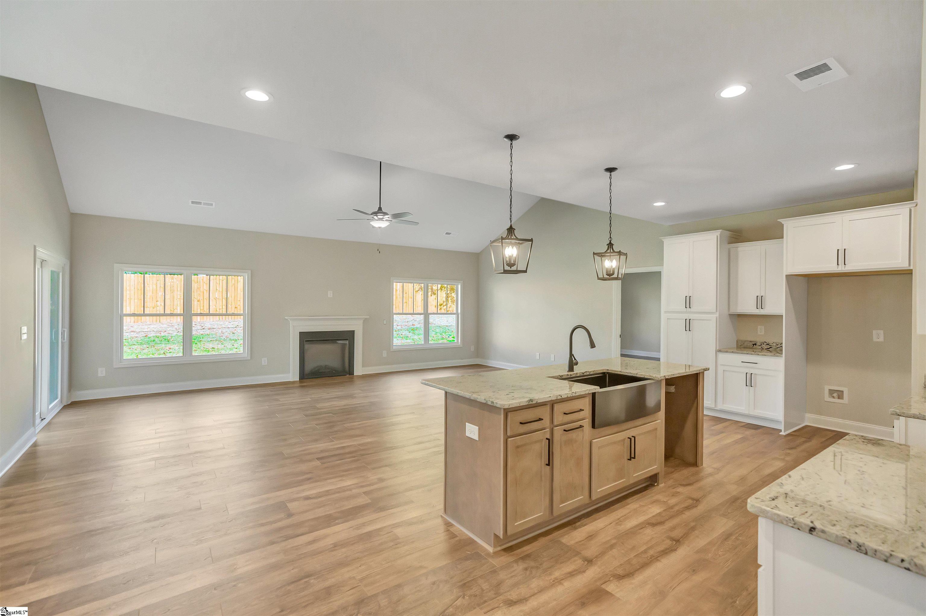 617 Regency Circle Anderson, SC 29625 - Photo 14 of 28