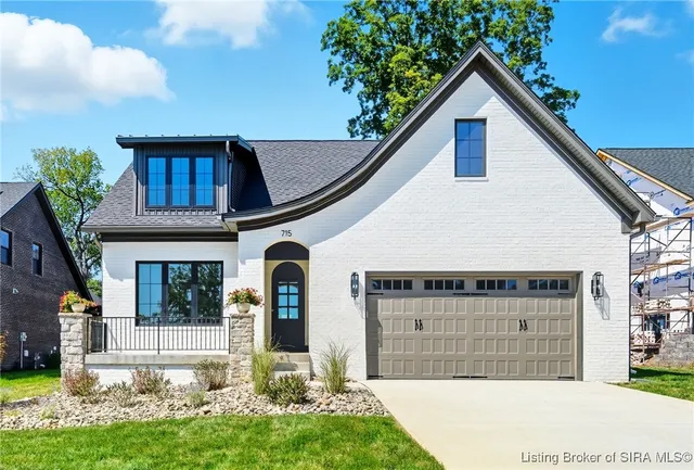 $649,000 | 715 Lillian Way, Jeffersonville, IN 47130