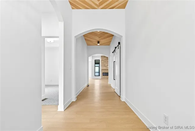 $649,000 | 715 Lillian Way, Jeffersonville, IN 47130