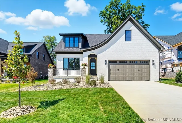 $649,000 | 715 Lillian Way, Jeffersonville, IN 47130