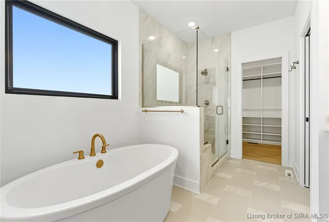 $649,000 | 715 Lillian Way, Jeffersonville, IN 47130