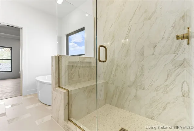 $649,000 | 715 Lillian Way, Jeffersonville, IN 47130