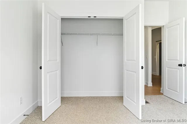 $649,000 | 715 Lillian Way, Jeffersonville, IN 47130