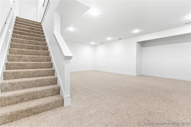 $649,000 | 715 Lillian Way, Jeffersonville, IN 47130