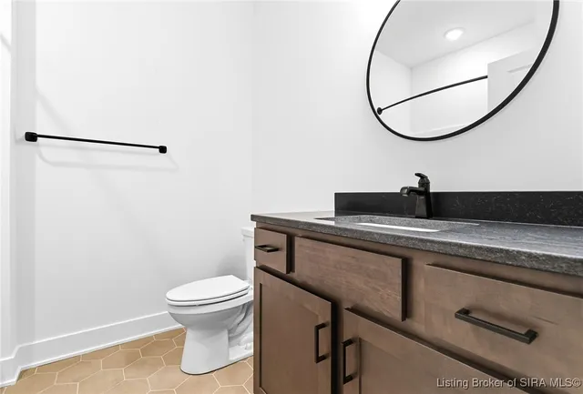 $649,000 | 715 Lillian Way, Jeffersonville, IN 47130