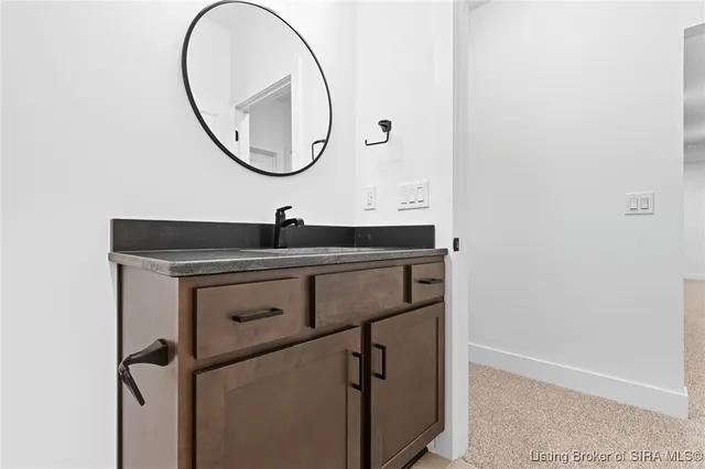 $649,000 | 715 Lillian Way, Jeffersonville, IN 47130