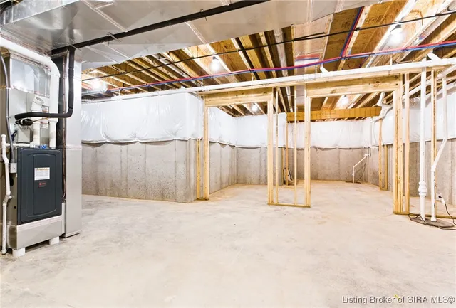 $649,000 | 715 Lillian Way, Jeffersonville, IN 47130