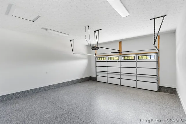 $649,000 | 715 Lillian Way, Jeffersonville, IN 47130