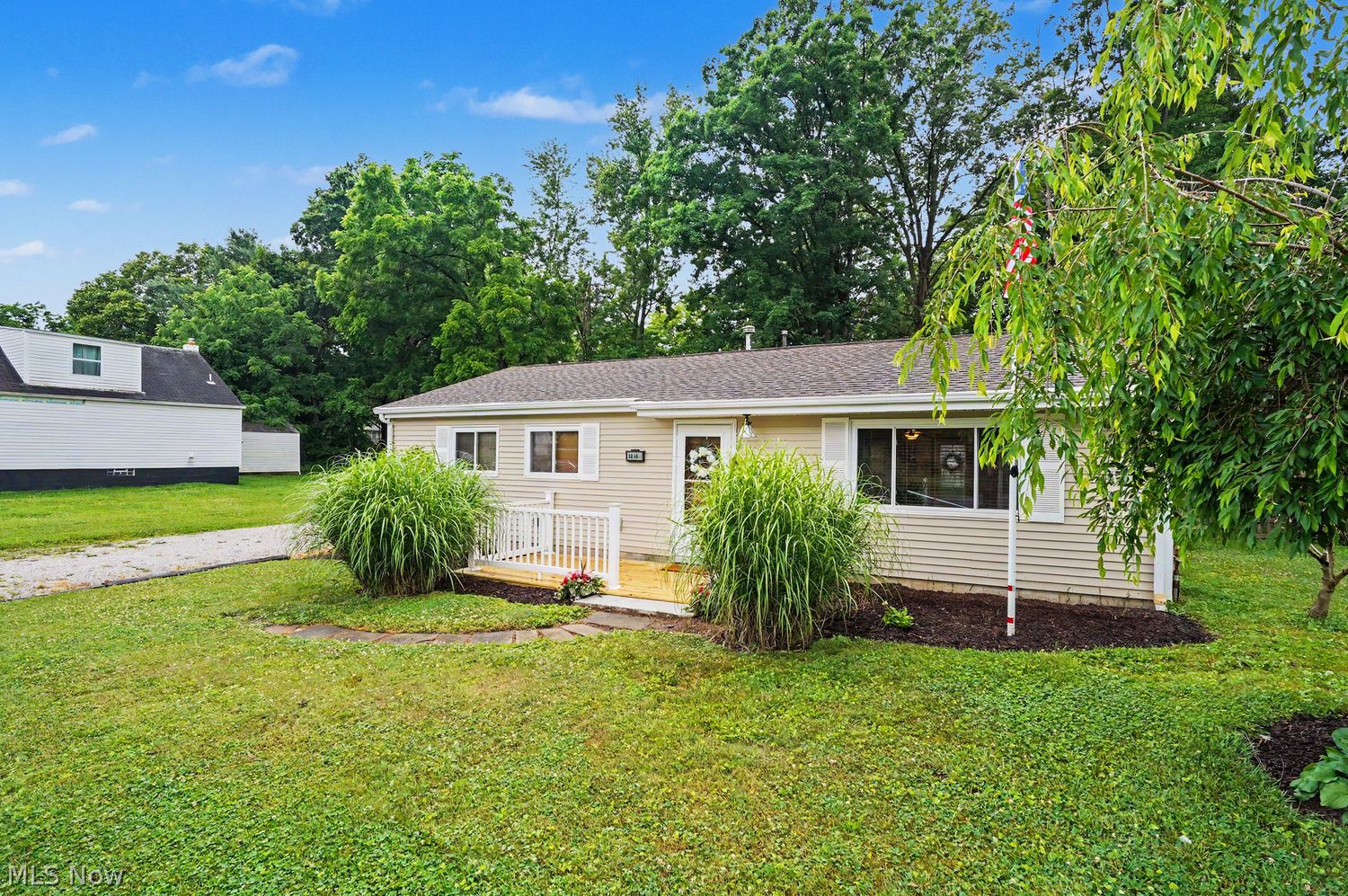 3848 Hile Road Stow, OH 44224 - Photo 4 of 32
