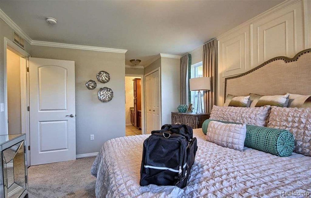 45752 South Stonewood Road, Unit 183 Canton, MI 48187 - Photo 10 of 21