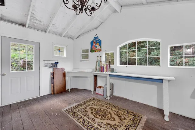 $998,500 | 885 Larkin Valley Road, Watsonville, CA 95076