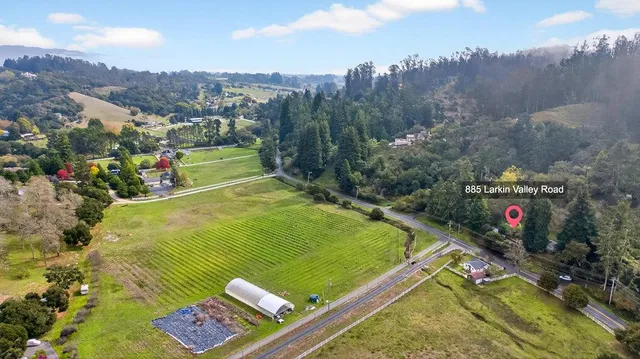 $998,500 | 885 Larkin Valley Road, Watsonville, CA 95076