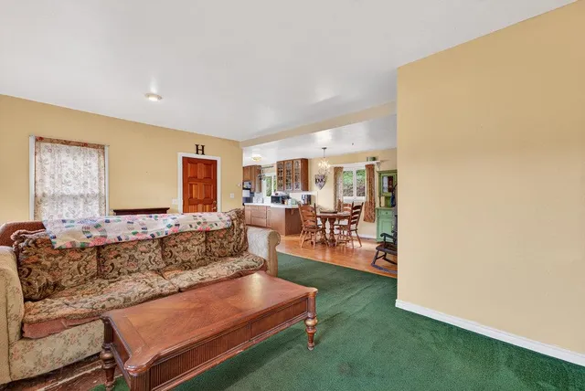 $998,500 | 885 Larkin Valley Road, Watsonville, CA 95076