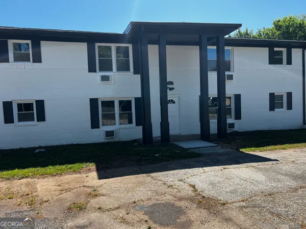 $1,275 | 610 North College Drive, Unit 8, Cedartown, GA 30125
