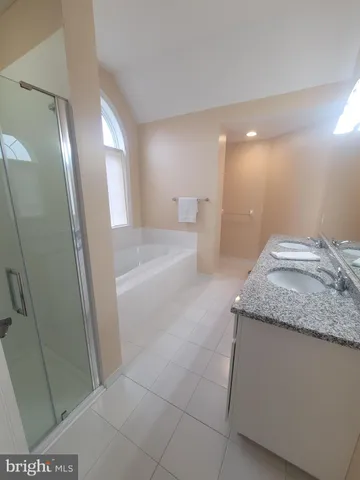 a bathroom with a toilet