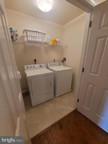 a picture of water heater