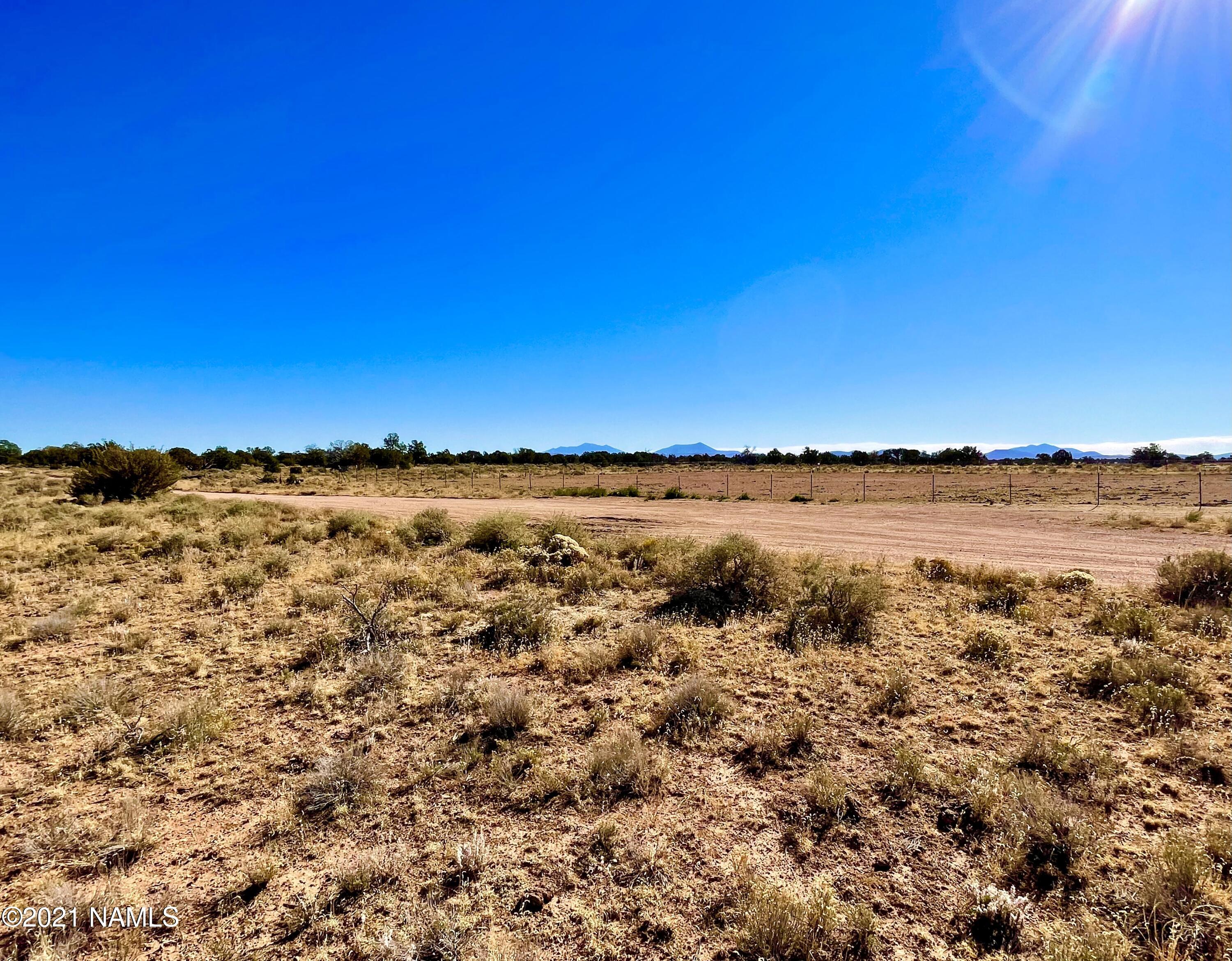 3625 East High Grove Road Williams, AZ 86046 - Photo 8 of 10 3625 E Highgrove Image 8