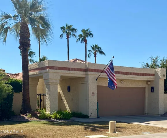 a front view of house with yard
