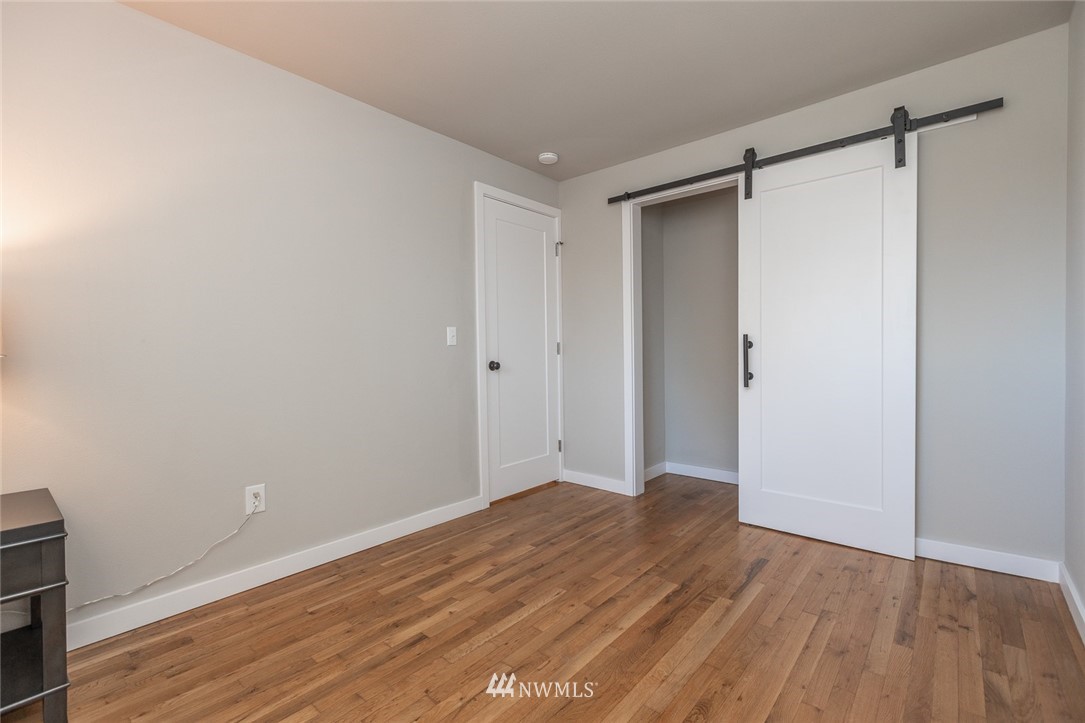 617 Union Avenue Northeast Renton, WA 98059 - Photo 14 of 16 Gallery Image 14