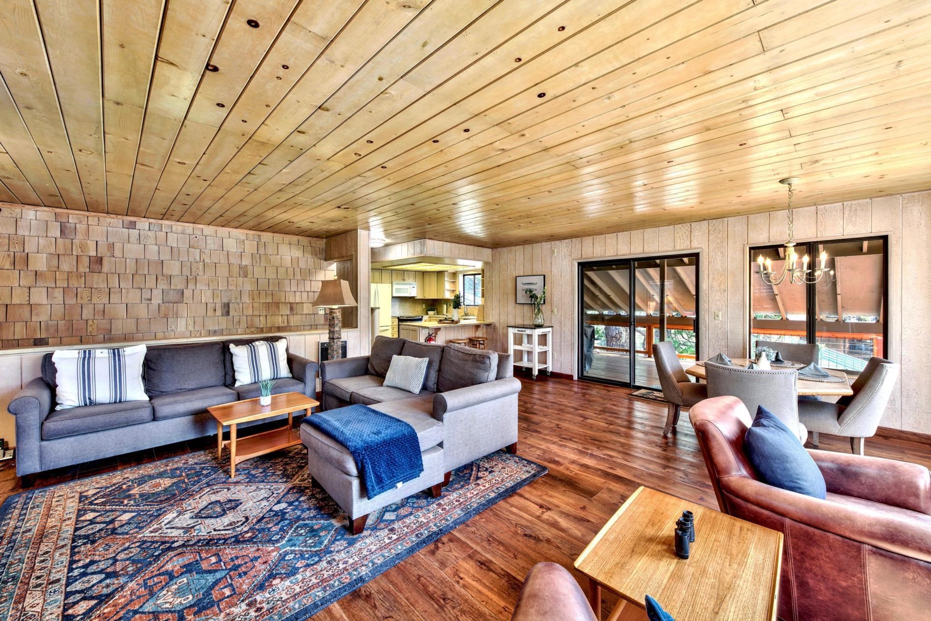 14470 Donner Pass Road Truckee, CA 96161 - Photo 8 of 21 Gallery Image 8
