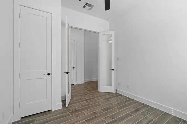 a view of a back yard of the house