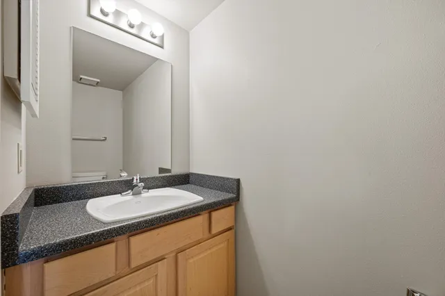 $245,000 | 270 East Highland Avenue, Unit 1043, Milwaukee, WI 53202