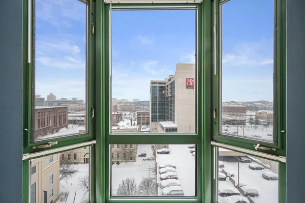 $245,000 | 270 East Highland Avenue, Unit 1043, Milwaukee, WI 53202