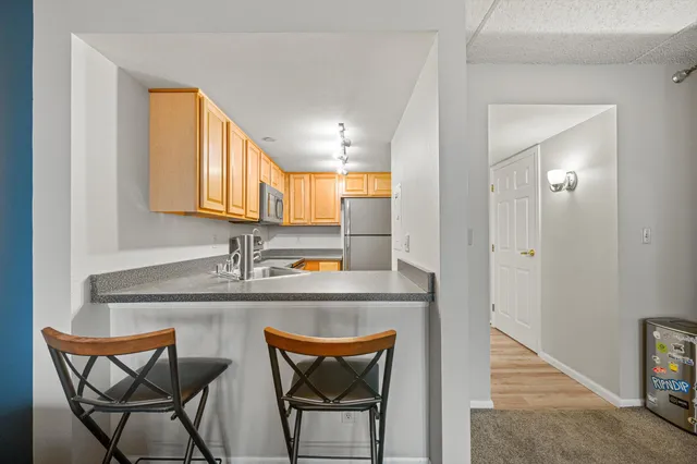 $245,000 | 270 East Highland Avenue, Unit 1043, Milwaukee, WI 53202