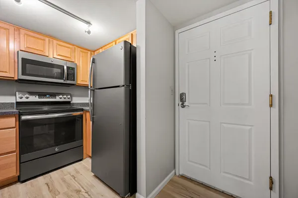 $245,000 | 270 East Highland Avenue, Unit 1043, Milwaukee, WI 53202